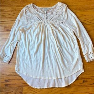 PRETTY CREAM LUCKY BRAND TUNIC TOP - M